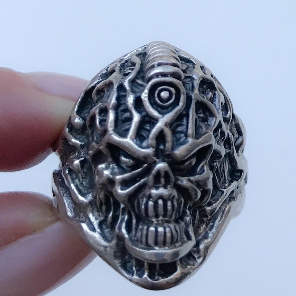 Heavy Sterling Silver Artisan Alien Sci-Fi Ring 8